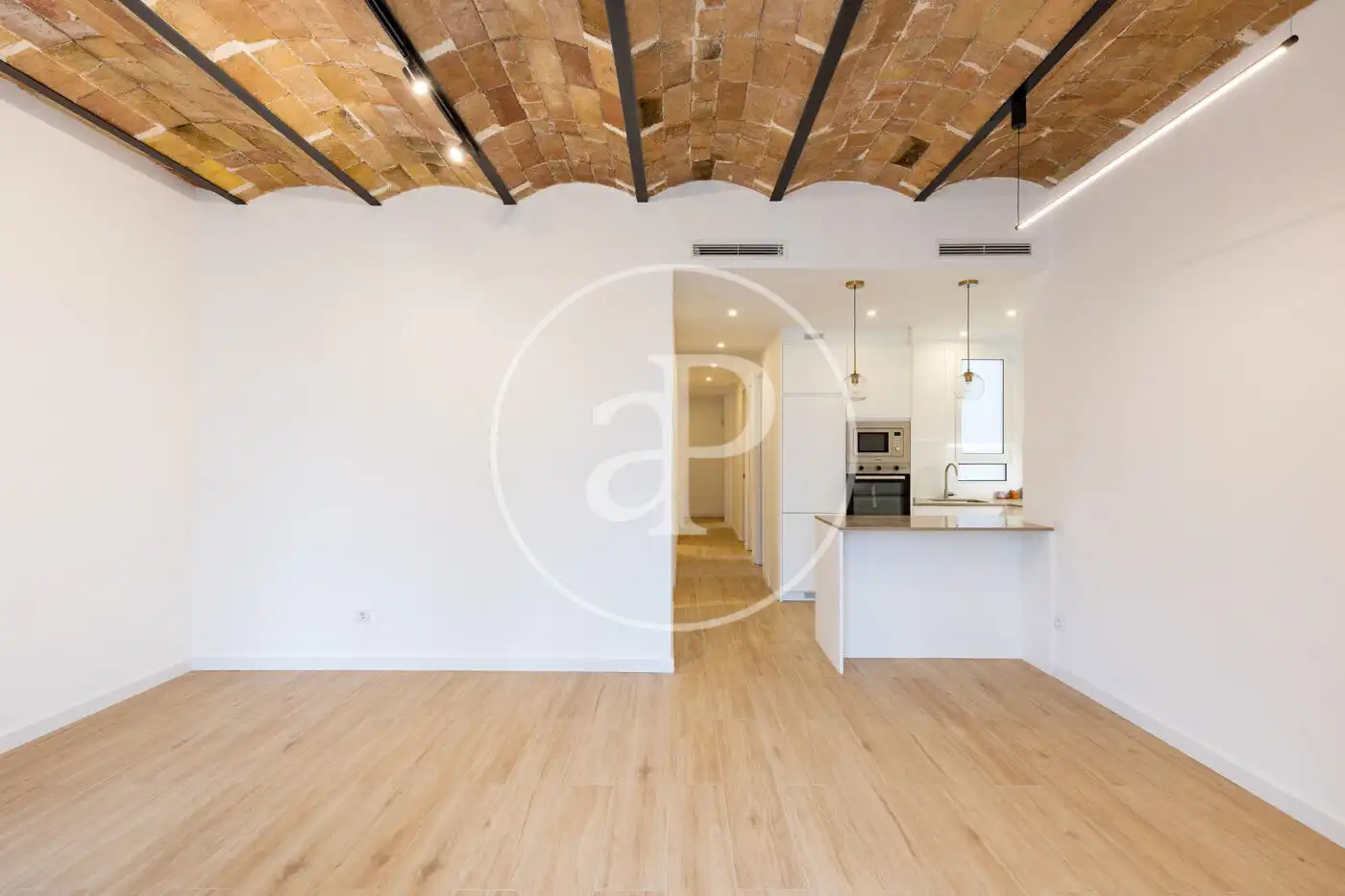 Living room of Flat for sale in  Barcelona Capital  with Air Conditioner and Heating