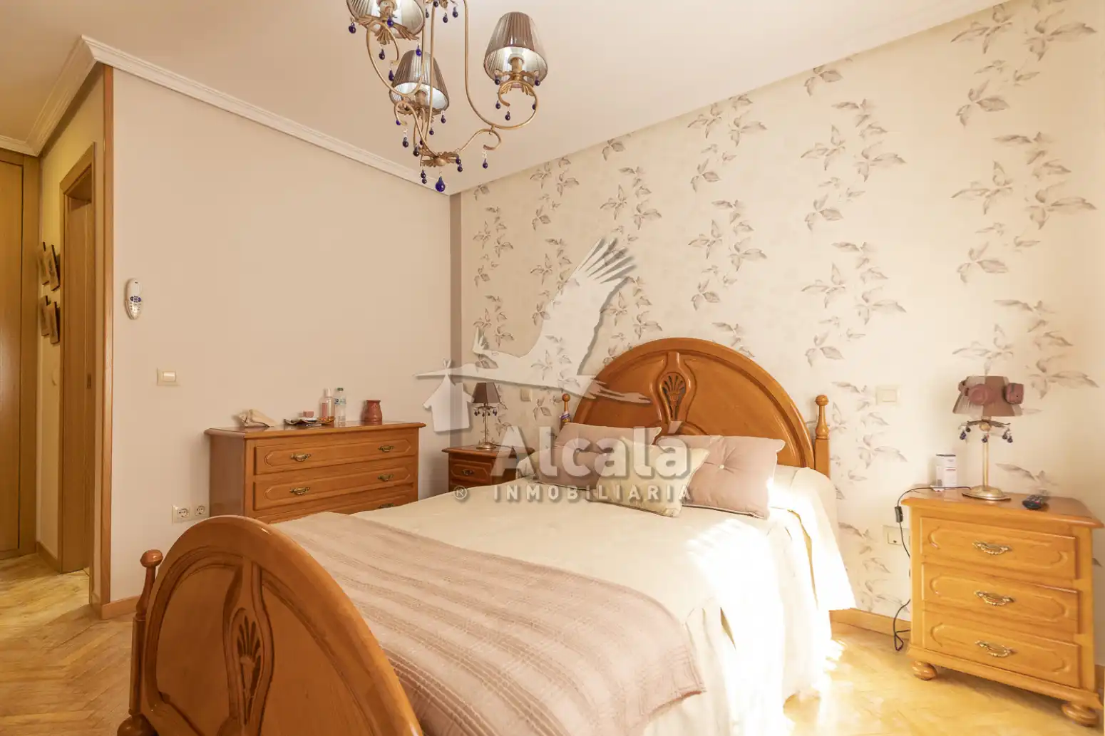 Bedroom of Houses for sale in Alcalá de Henares  with Air Conditioner, Heating and Parquet flooring