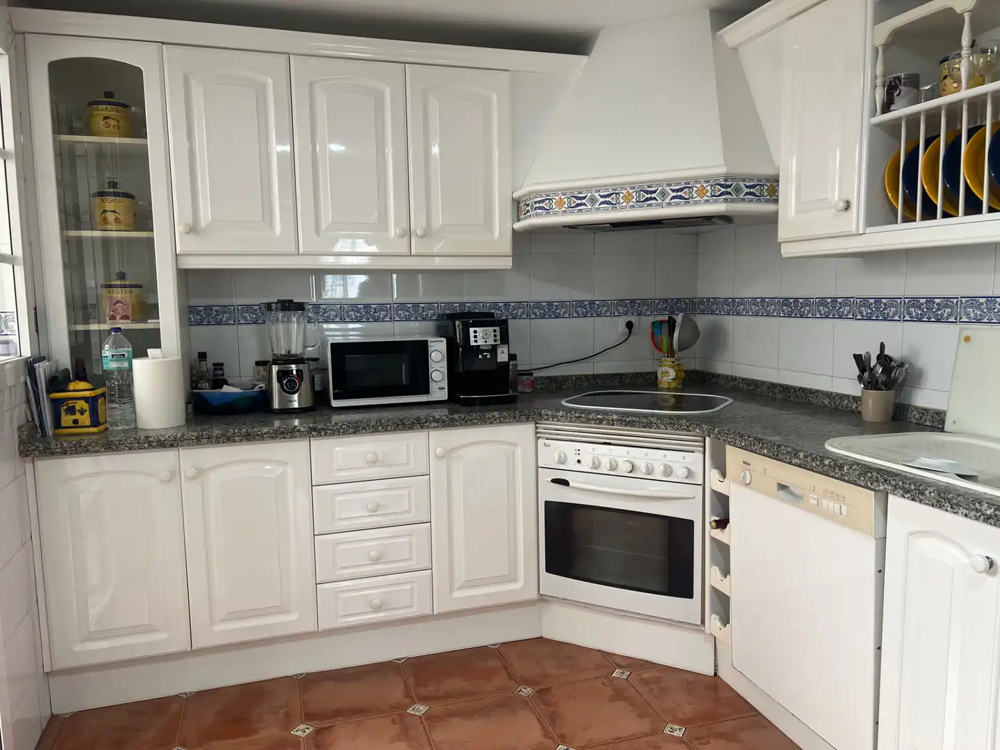 Kitchen of Flat for sale in Málaga  with Terrace and Community pool