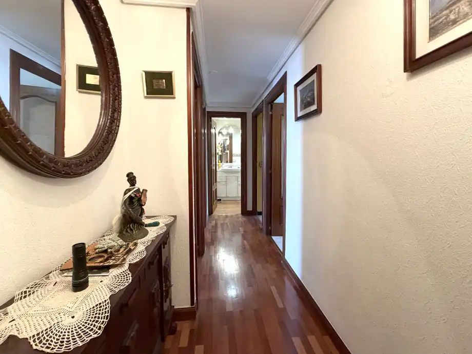 Wohnung zum Verkauf in Vitoria - Gasteiz mit Heizung, Parkett und Terrasse