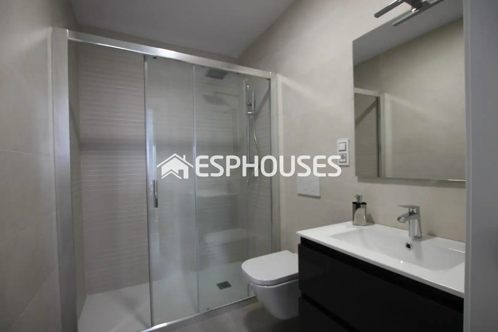Casa pareada con terraza en venta en Los Montesinos, imagen 4
