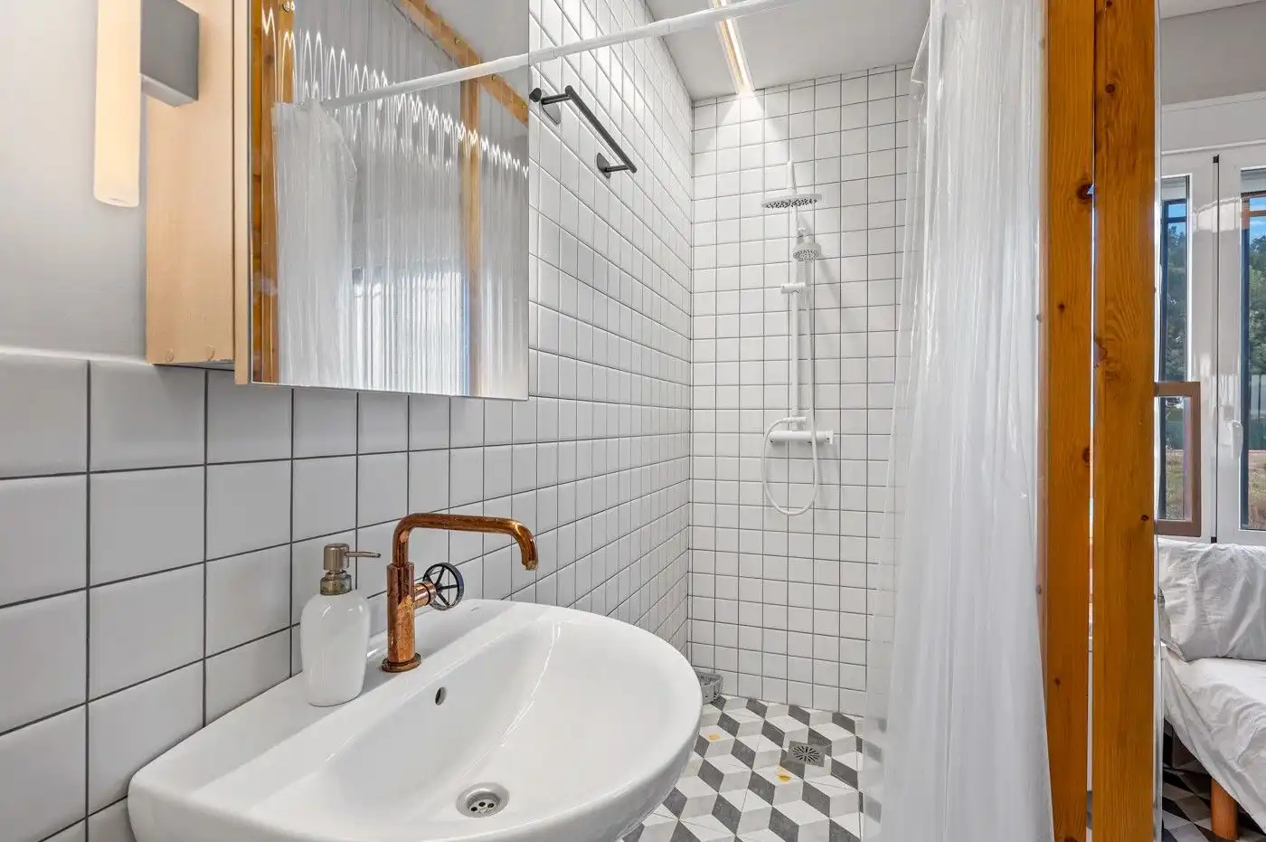 Bany de Casa o xalet en venda en Elche / Elx amb Jardí privat, Terrassa i Piscina