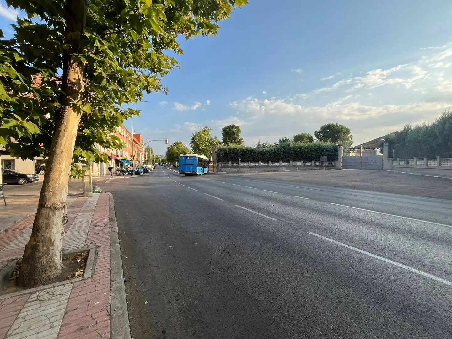 Vista exterior de Local en venta en Madrid con Aire acondicionado y Amueblado