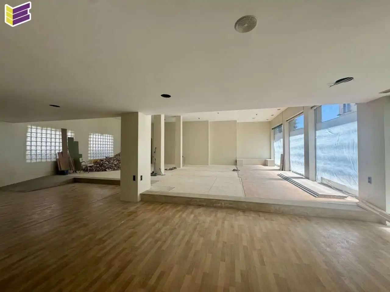 Local comercial en venta en Avenida de Galicia 24, imagen 39