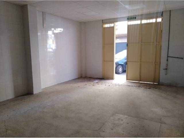 Local comercial en Alquiler en Calle de León XIII en Cruz Roja
