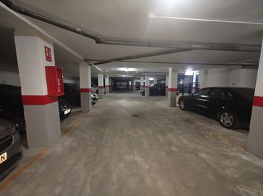 Place de parking individuelle à vendre à Calle Almenara 16