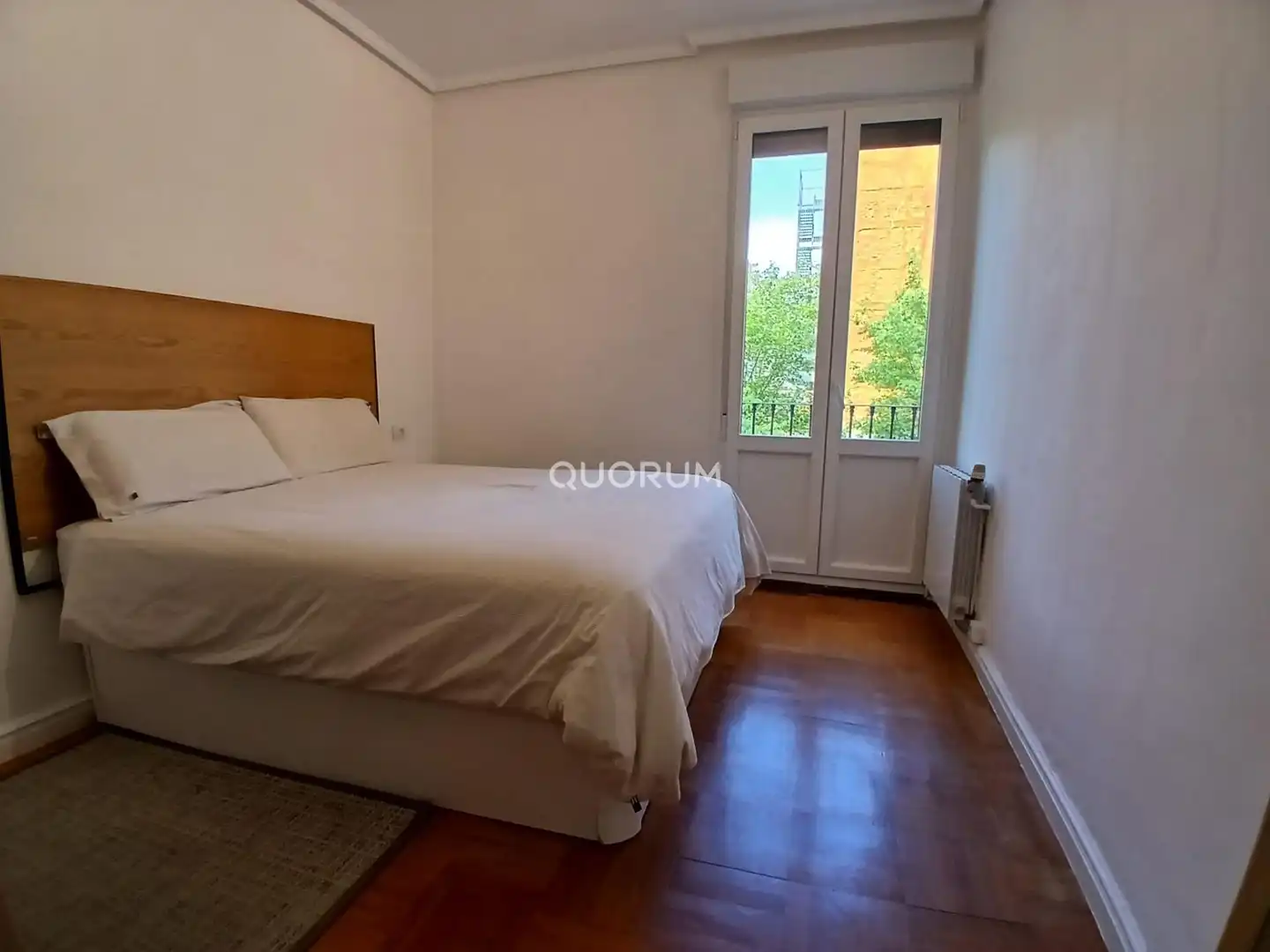 Habitación de Piso en venta en Bilbao  con Calefacción y Balcón