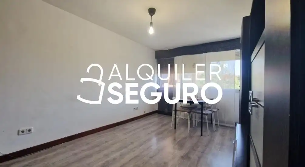 Parking of Flat for rent in Madrid  with Air Conditioner, Heating and Furnished