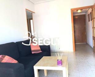 Living room of Flat to rent in Leganés  with Heating, Terrace and Furnished