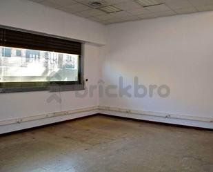 Exterior view of Office for sale in  Madrid Capital  with Air Conditioner