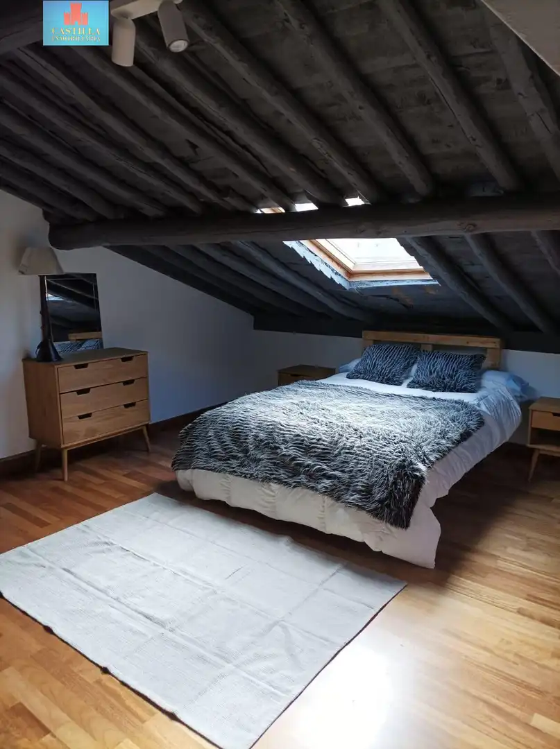 Schlafzimmer von Loft zum Verkauf in Ávila mit Heizung