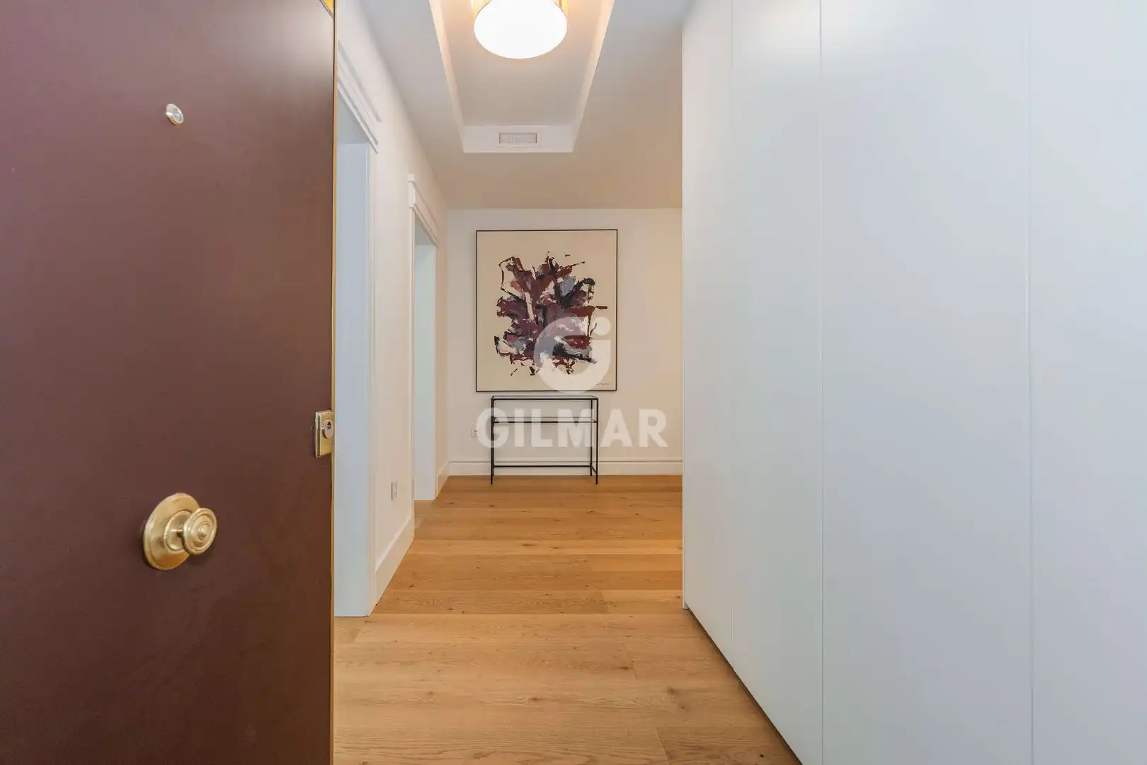 Piso en venta en Madrid con Calefacción y Trastero