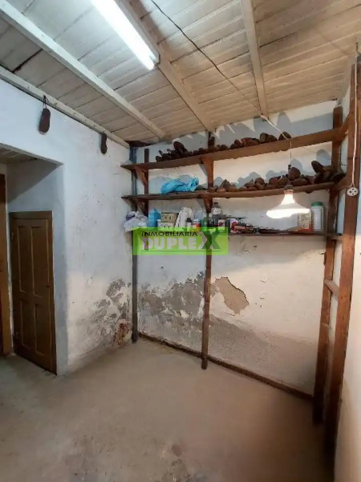 Casa o chalet en venta en Pontevedra Capital  con Calefacción, Jardín privado y Trastero