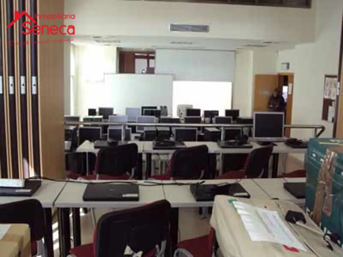Ufficio con ascensore in vendita a AL-NASSIR, imagen 11