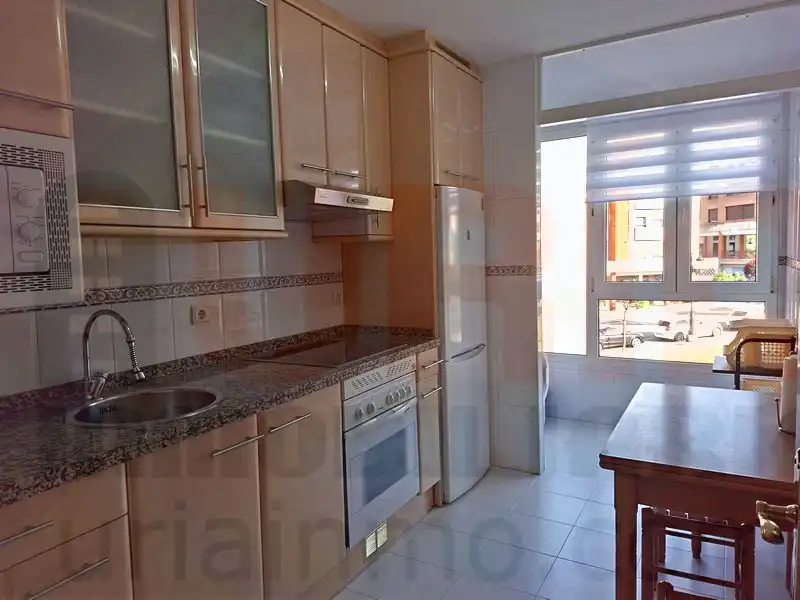 Kitchen of Flat for rent in Oviedo   with Heating, Storage room and Furnished