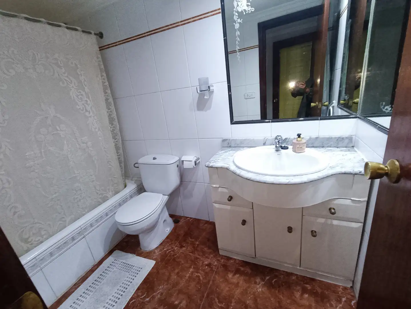 Baño de Piso en venta en Arrasate / Mondragón con Calefacción, Terraza y Trastero