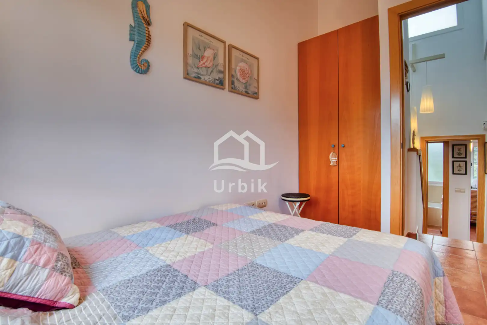Habitación de Casa adosada en venta en Castell d'Aro, Platja d'Aro i s'Agaró con Aire acondicionado, Calefacción y Jardín privado