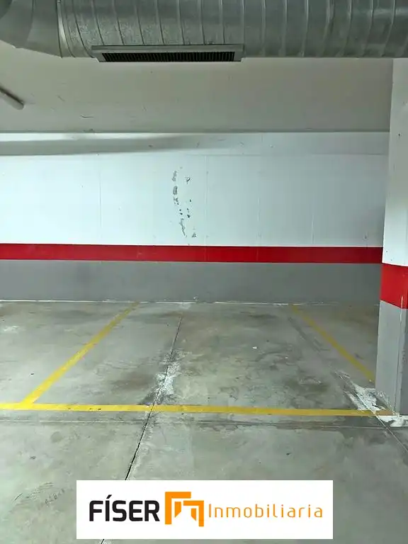 Parking de Ático en venta en Zafra con Aire acondicionado, Calefacción y Terraza