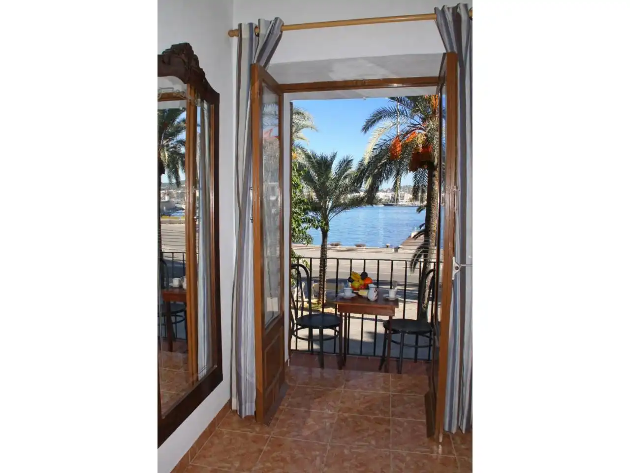 Wohnung zum Verkauf in Eivissa mit Klimaanlage, Möbliert und Balkon