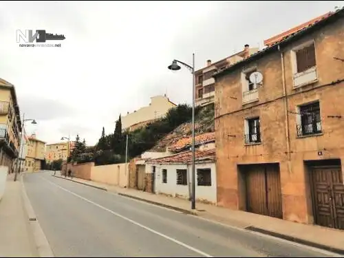 Wohnbaugrundstück zum Verkauf in Calle MEDIAVILLA, imagen 3