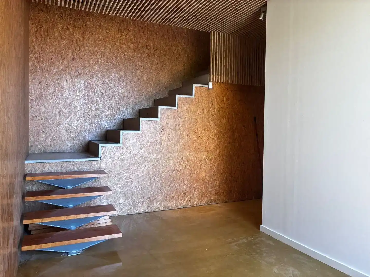 Dúplex de lloguer a Carrer de Pomaret, 94, Barcelona Capital