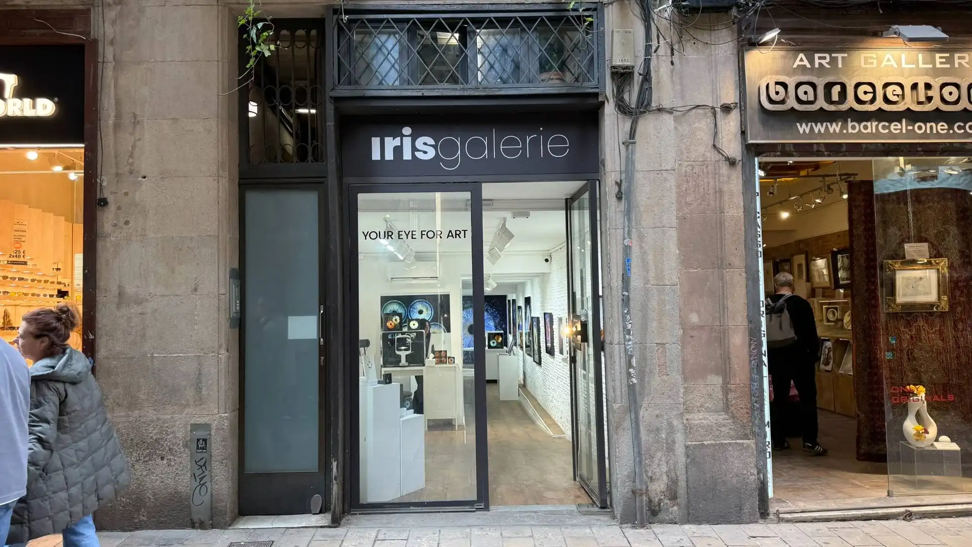 Vista exterior de Local de alquiler en  Barcelona Capital