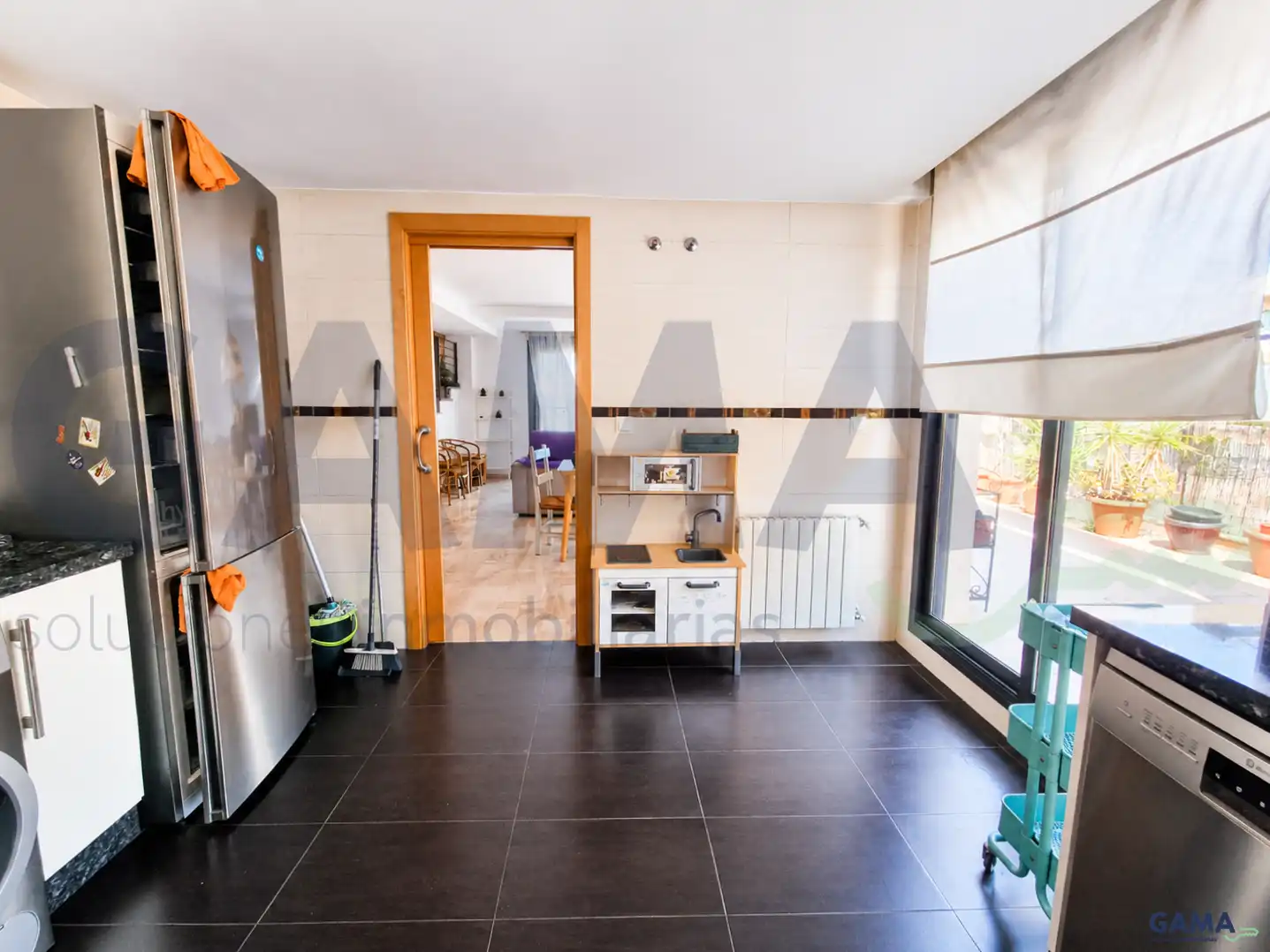 Küche von Dachboden zur Miete in Alzira mit Klimaanlage, Terrasse und Möbliert