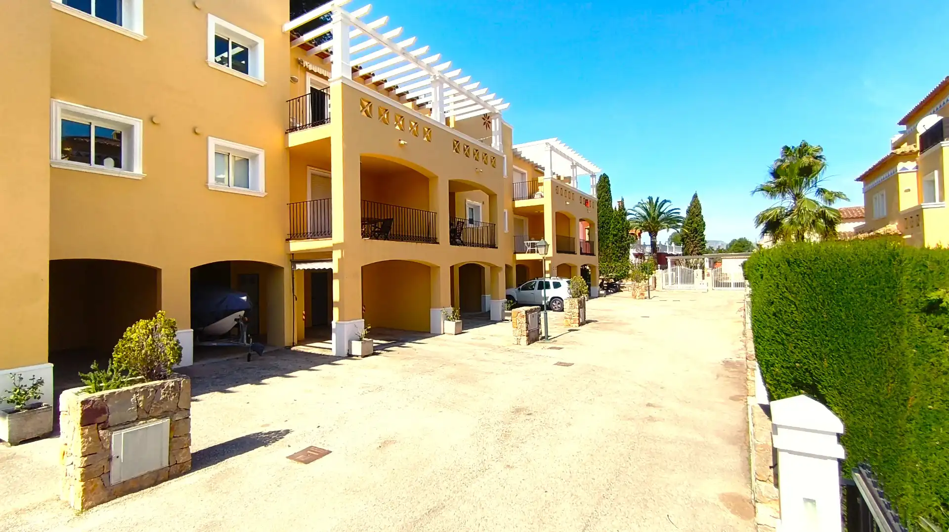 Vista exterior de Apartament en venda en Dénia amb Aire condicionat, Terrassa i Traster