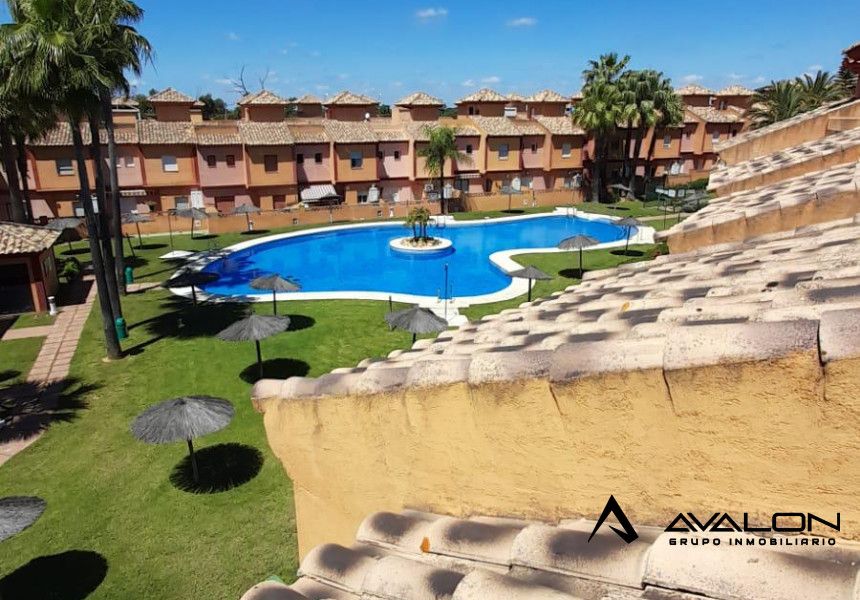 Jardí de Casa o xalet en venda en Lepe amb Aire condicionat, Jardí privat i Traster