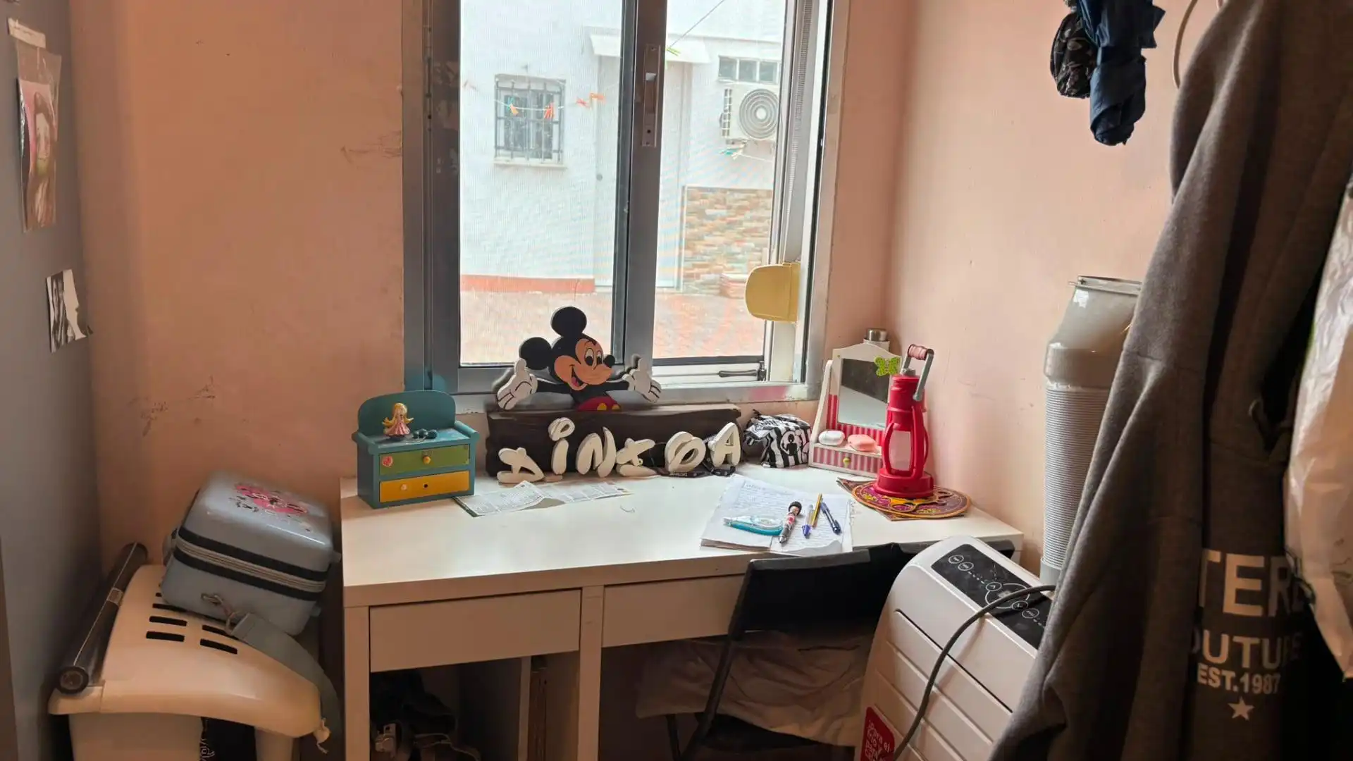 Bedroom of Flat for sale in Sevilla