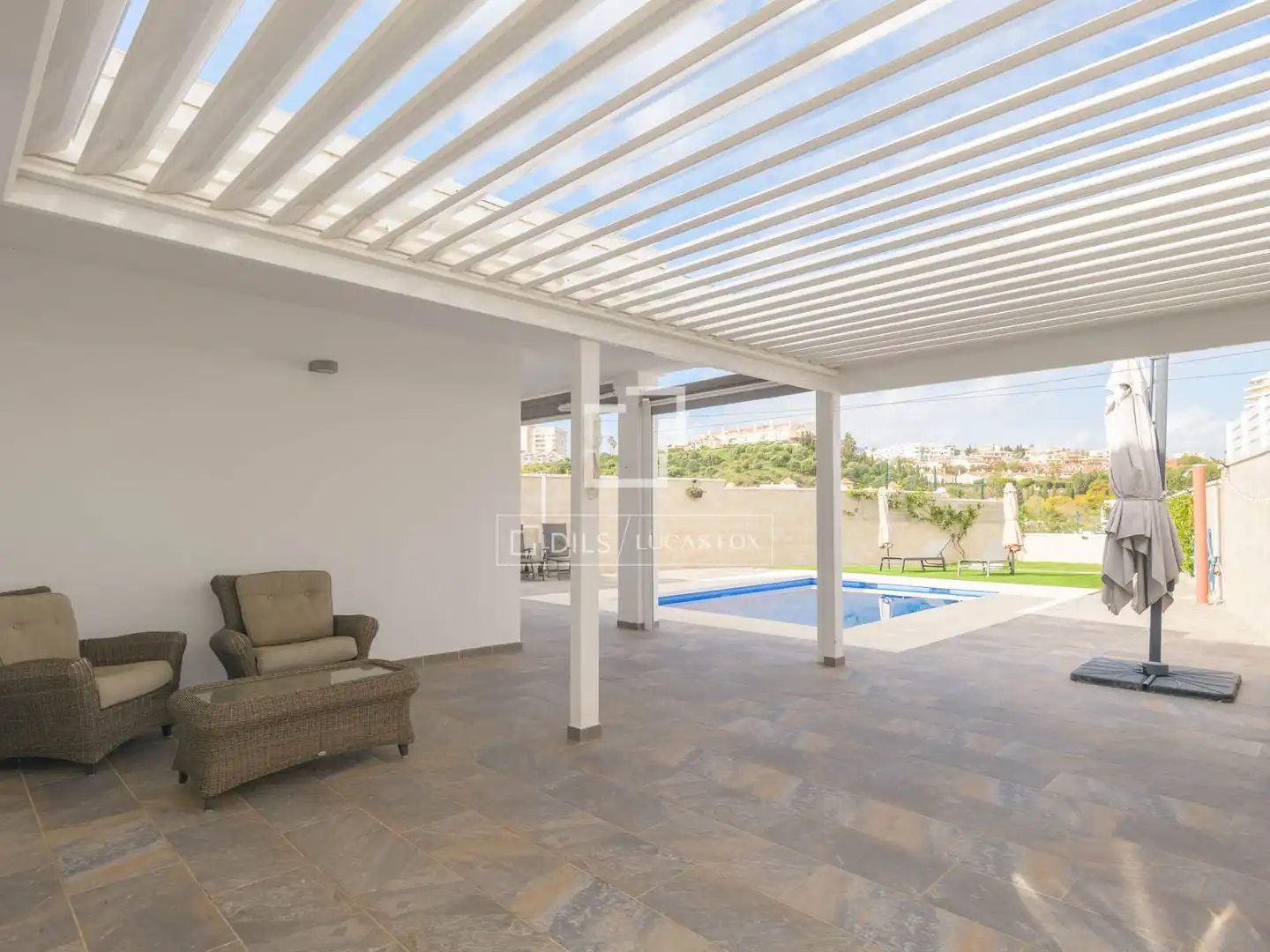 Terrassa de Casa o xalet en venda en Benalmádena amb Aire condicionat, Calefacció i Jardí privat