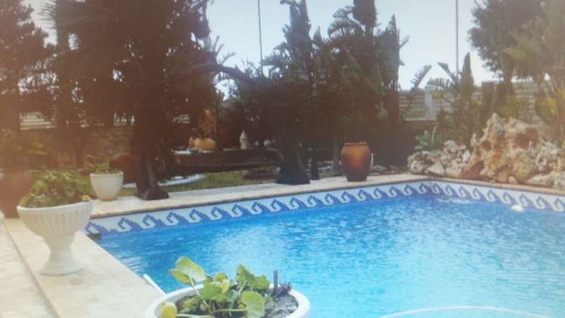 Piscina de Casa o xalet en venda en Roquetas de Mar amb Aire condicionat, Jardí privat i Terrassa