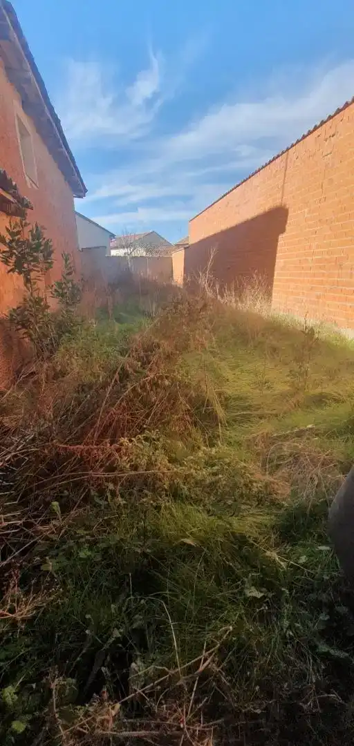 Erdgeschoss zum Verkauf in Santervás de la Vega mit Privatgarten