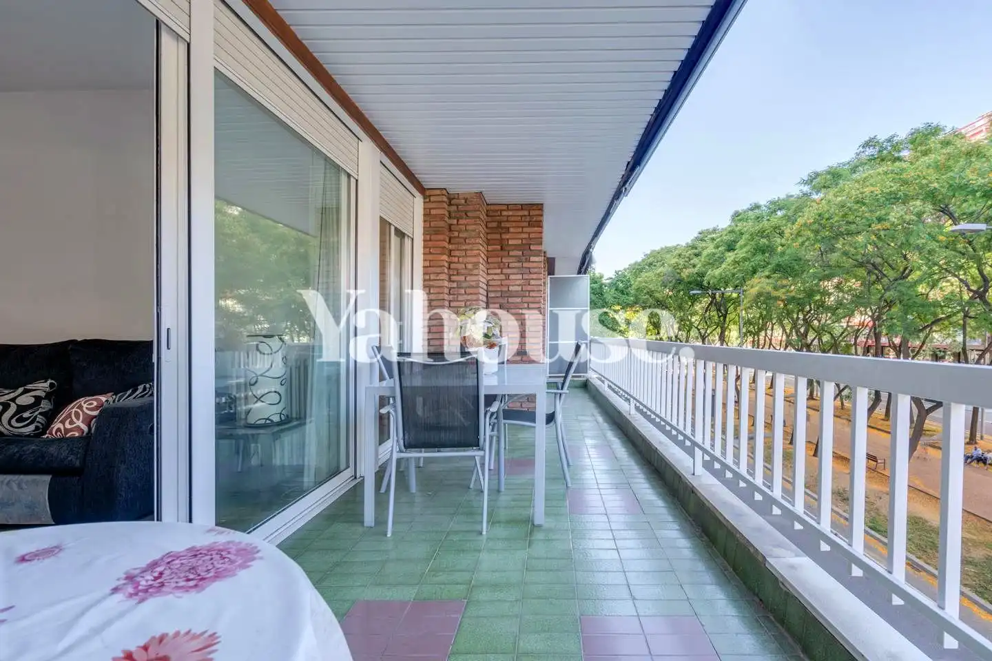 Außenansicht von Wohnung zum Verkauf in Barcelona mit Klimaanlage, Heizung und Terrasse