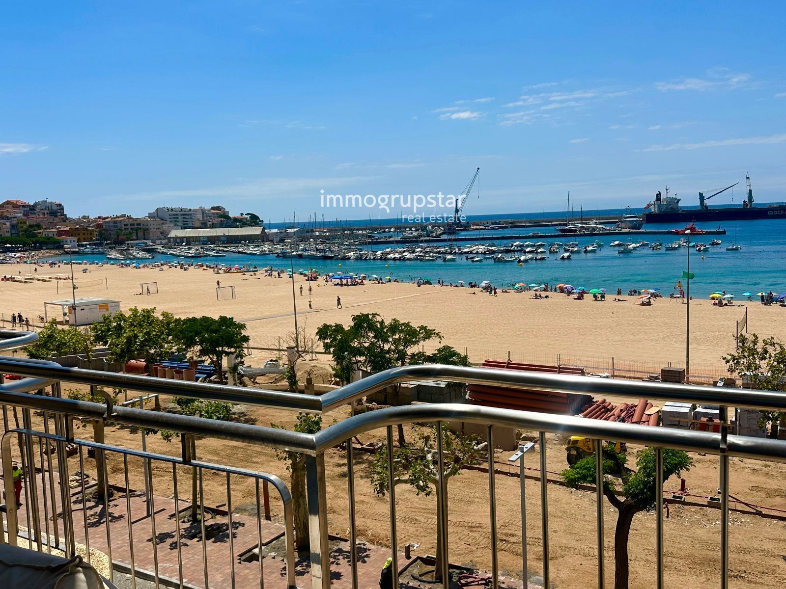 Exterior view of Flat for sale in Palamós  with Air Conditioner, Heating and Terrace