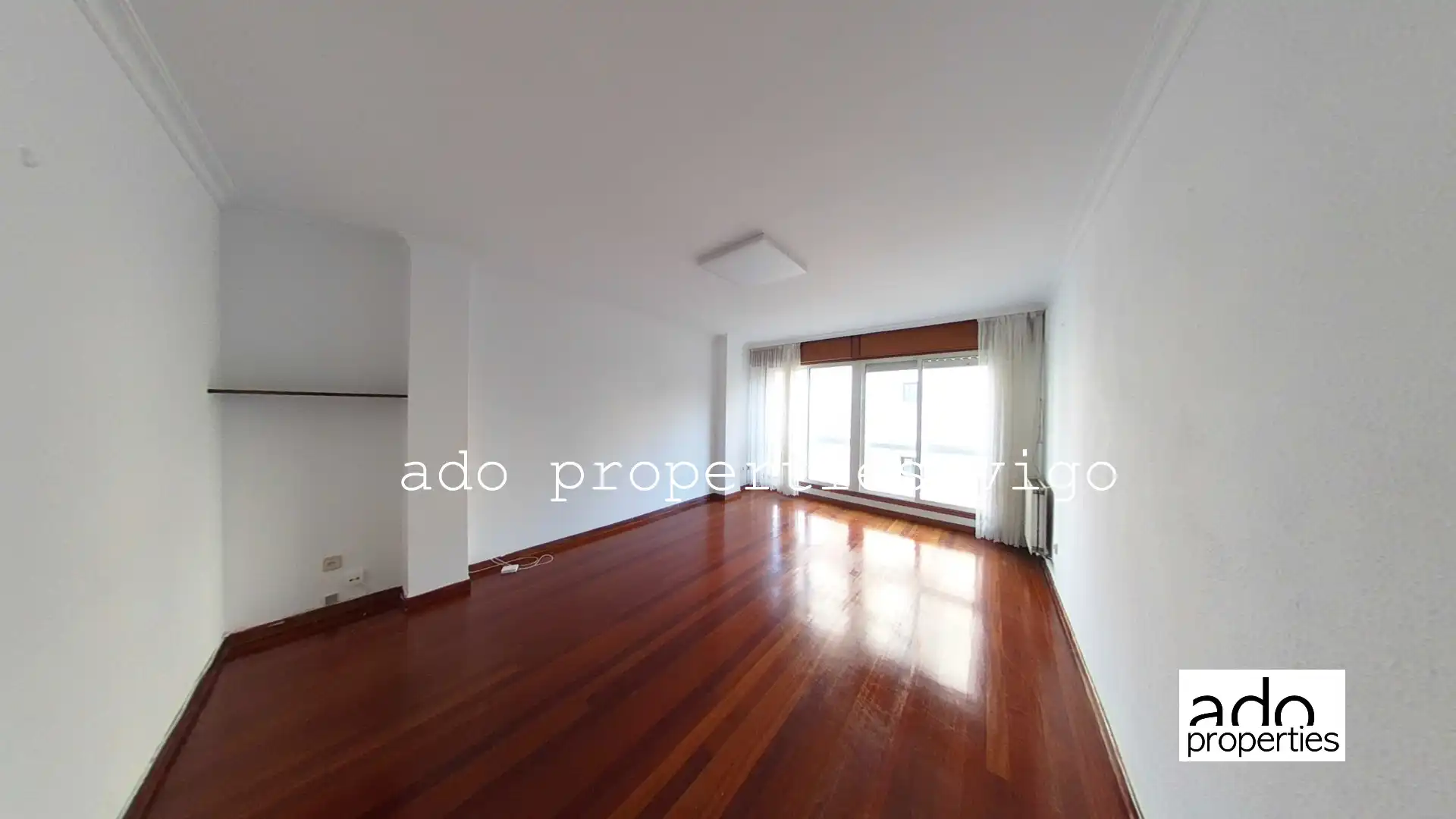 Flat for rent in Rúa Canario, Casablanca - Calvario