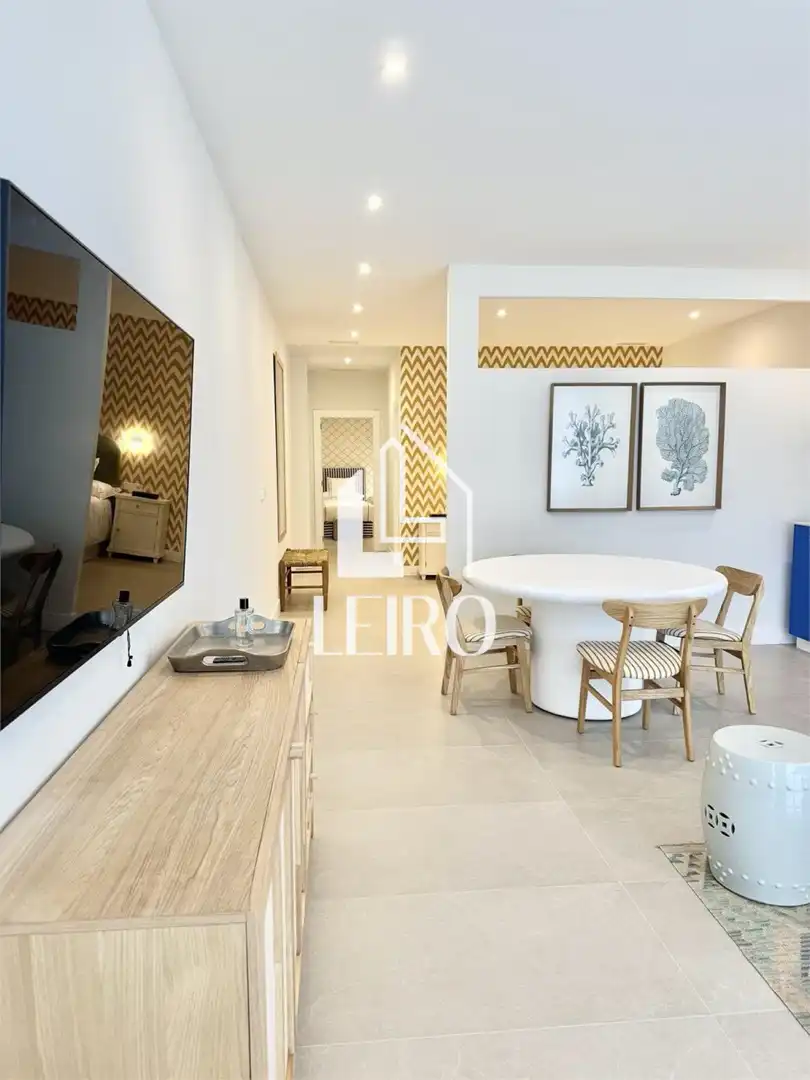Sala d'estar de Apartament en venda en Vilagarcía de Arousa amb Calefacció, Terrassa i Moblat
