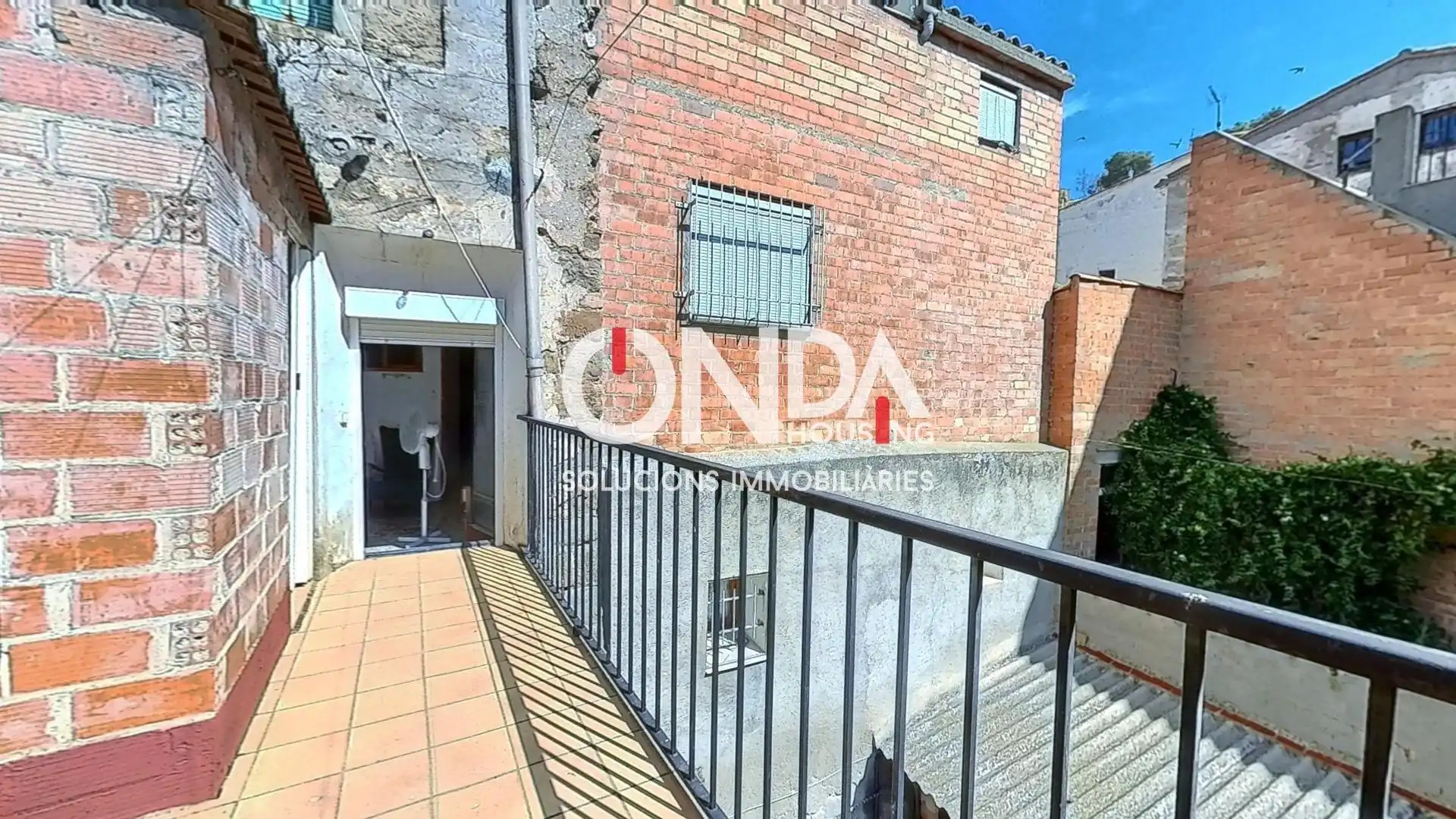 Houses for sale in Calle SANT MIQUEL, Camarasa