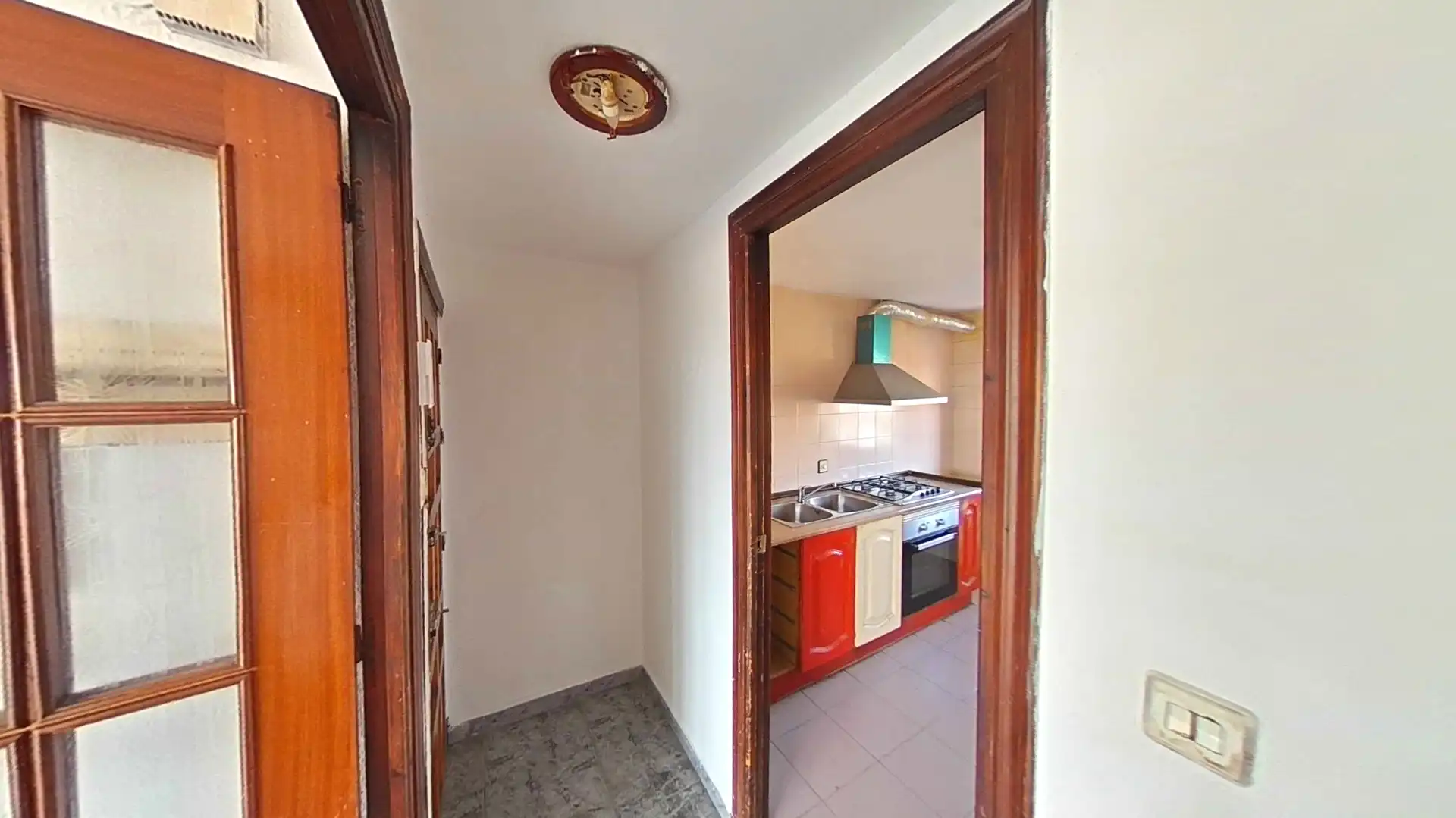 Küche von Wohnung zum Verkauf in Almería mit Klimaanlage und Ofen