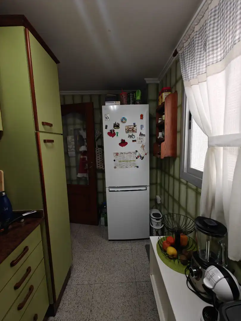 Kitchen of Flat for rent in Valencia  with Air Conditioner, Furnished and Balcony