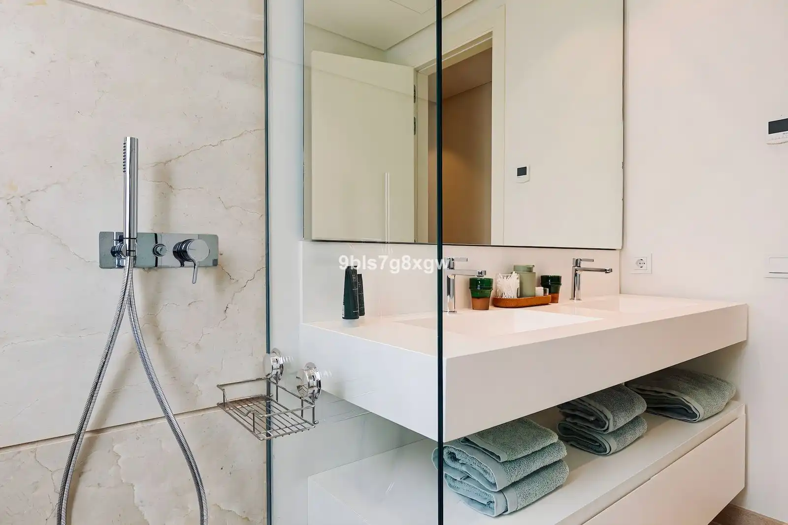 Apartament amb piscina en venda a Calle Benahavís 5-1, imagen 41