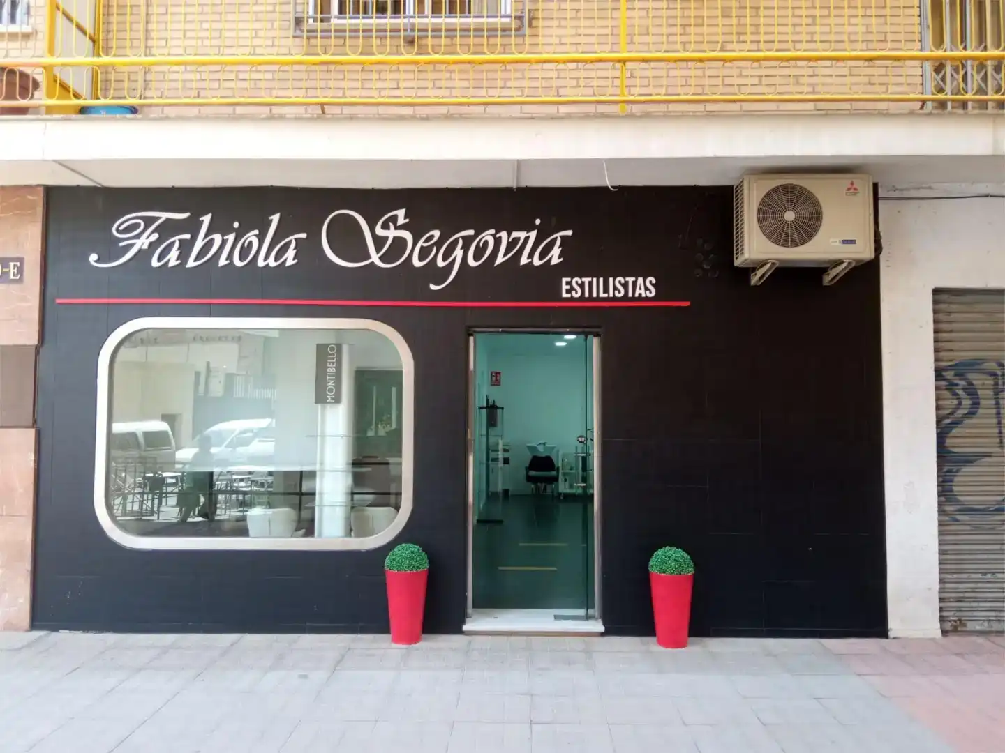 Local de alquiler en Granada con Aire acondicionado y Amueblado