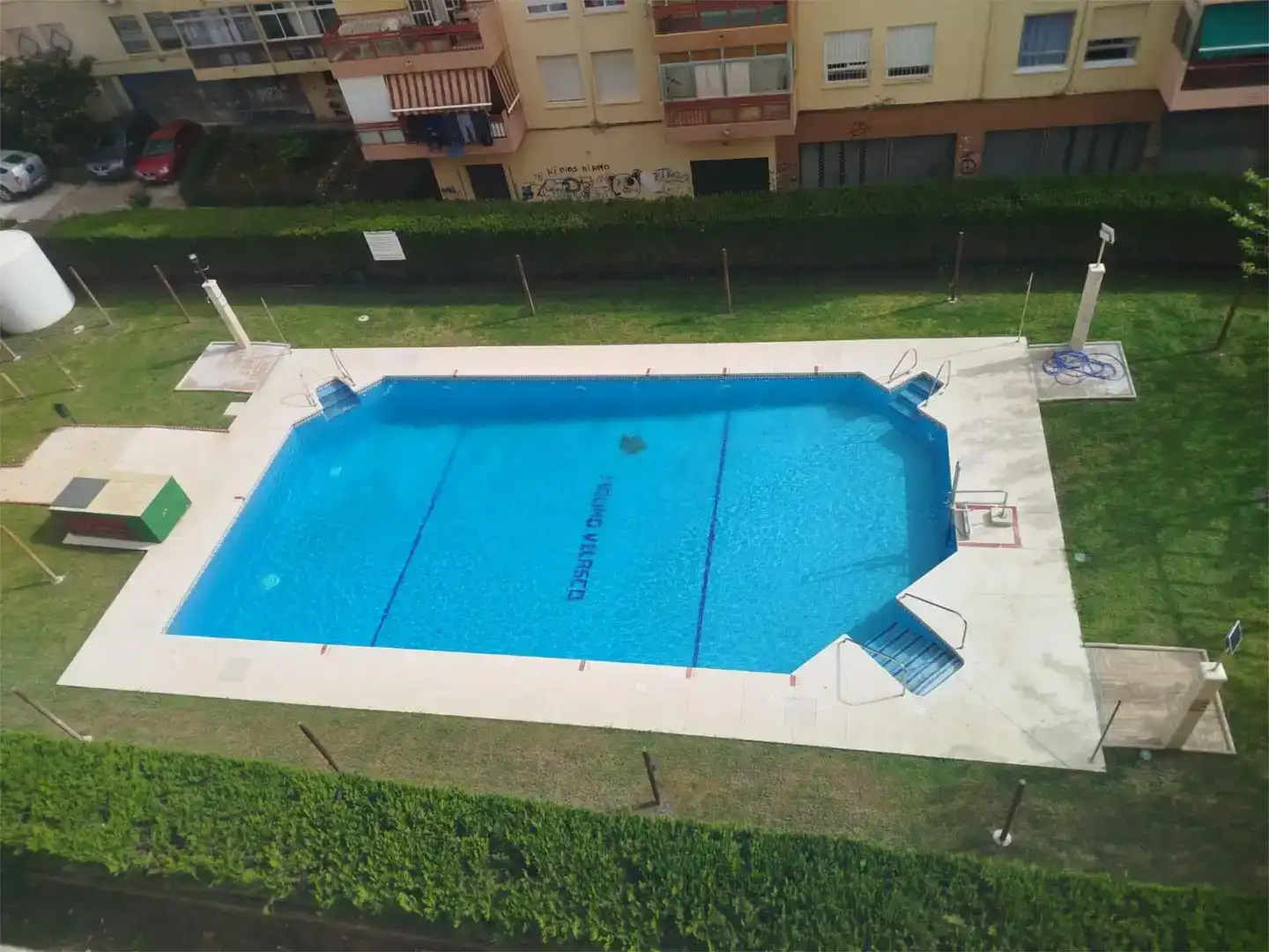 Piscina de Piso en venta en Vélez-Málaga ciudad