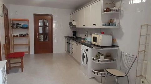 Foto 2 de Casa adosada en venta en Calle Hernán Cortés, 17, Cilleros, Cáceres