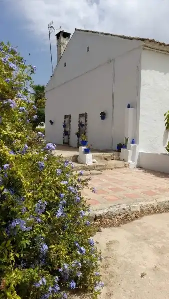 Außenansicht von Country house zum Verkauf in Lucena mit Terrasse