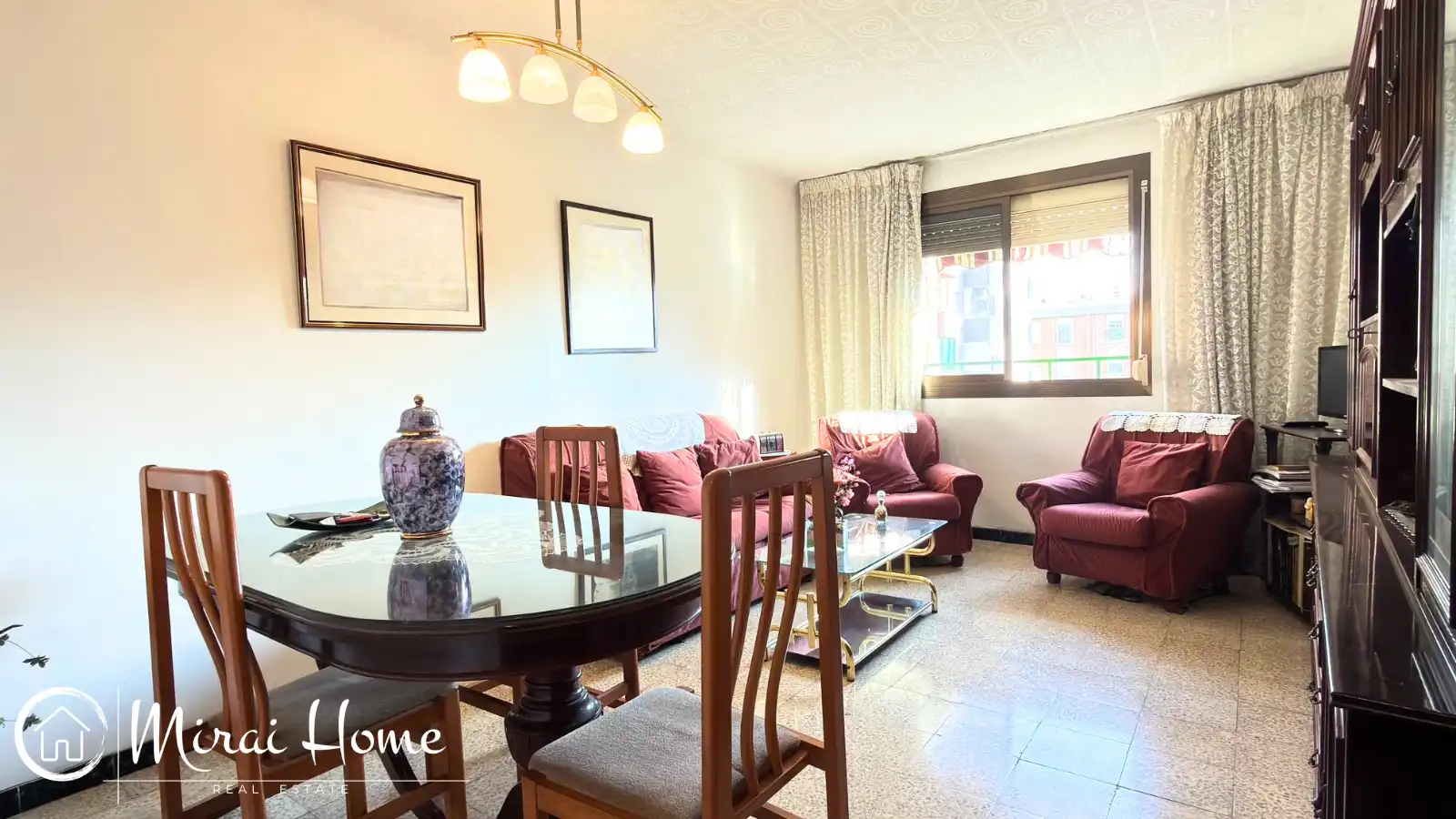 Sala de estar de Piso en venta en Can Bassa