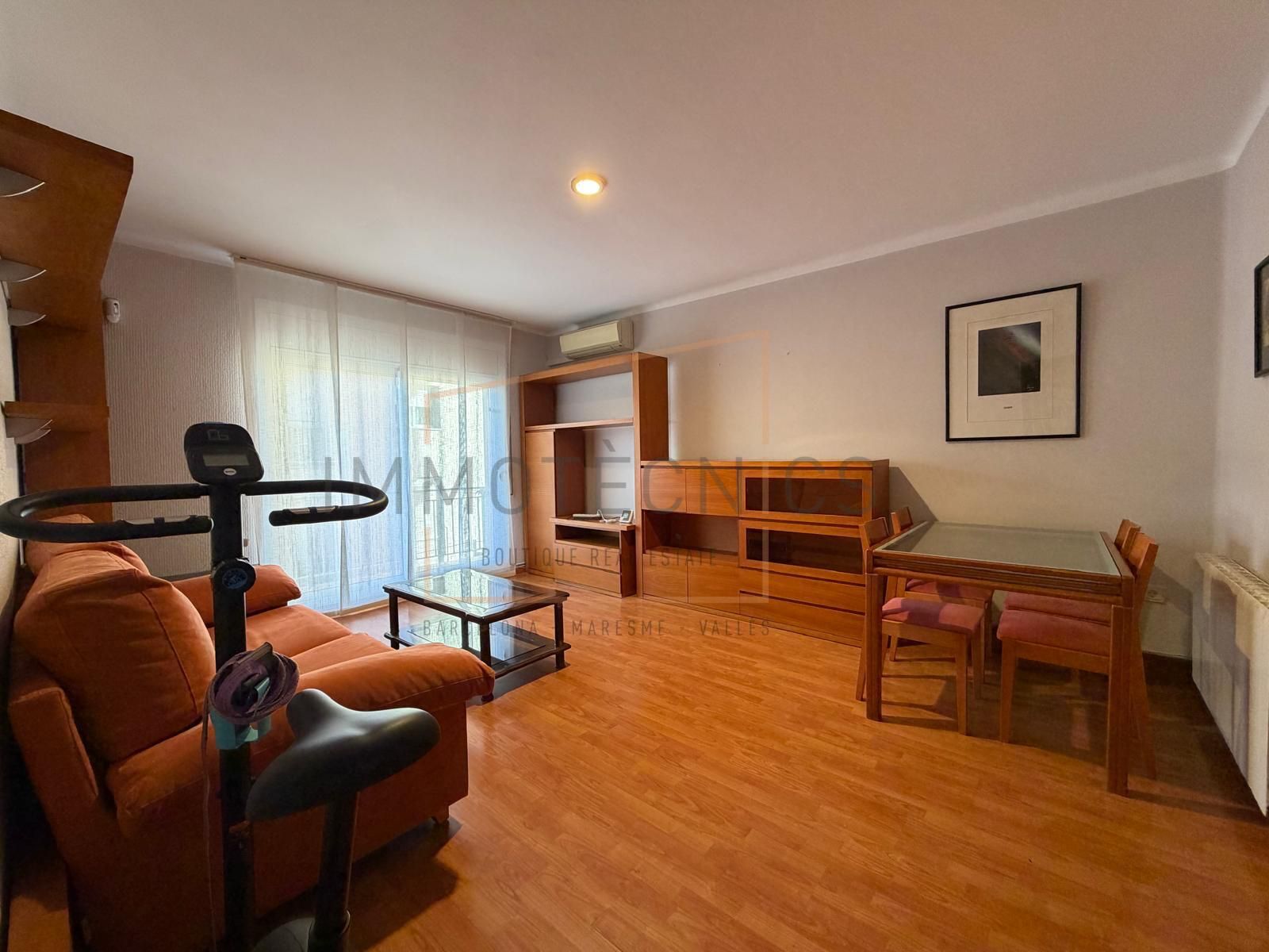 Exterior view of Flat for sale in Granollers  with Heating, Parquet flooring and Oven