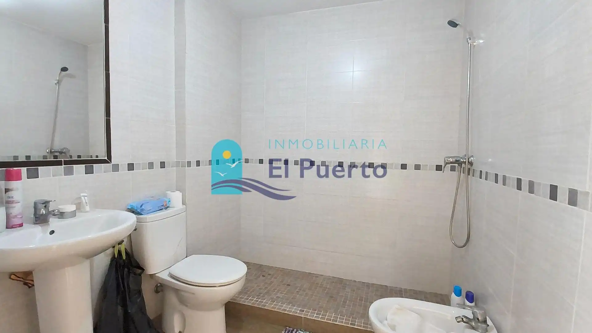 Baño de Ático en venta en Mazarrón con Terraza y Alarma
