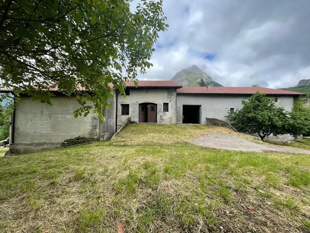 Vista exterior de Finca rústica en venta en Araitz con Jardín privado y Terraza