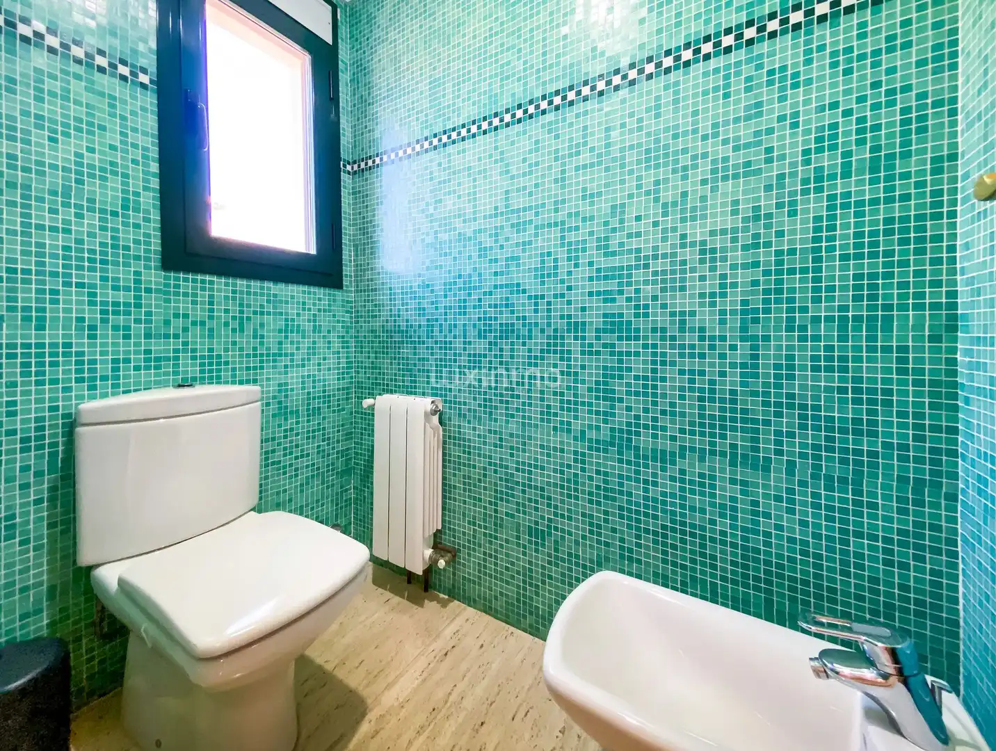 Bathroom of Houses for sale in Calpe / Calp  with Air Conditioner, Heating and Terrace
